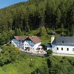 Koll Apartment *